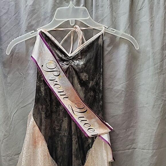 Gothic/Carrie/Prom Queen zombie dress with wig & crown - Picture 4 of 8